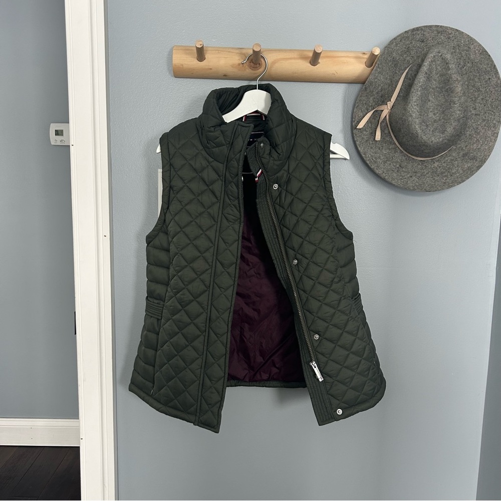 Green quilted Tommy Hilfiger vest